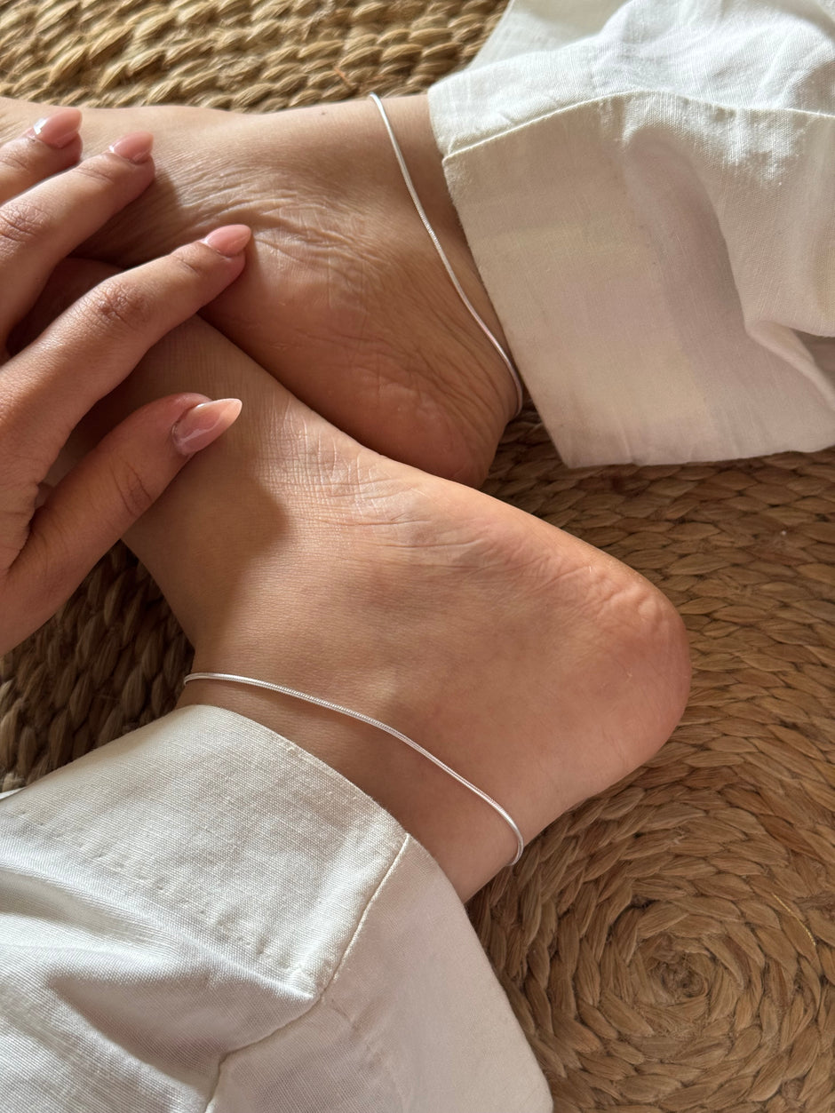Shaya Sleek Anklet