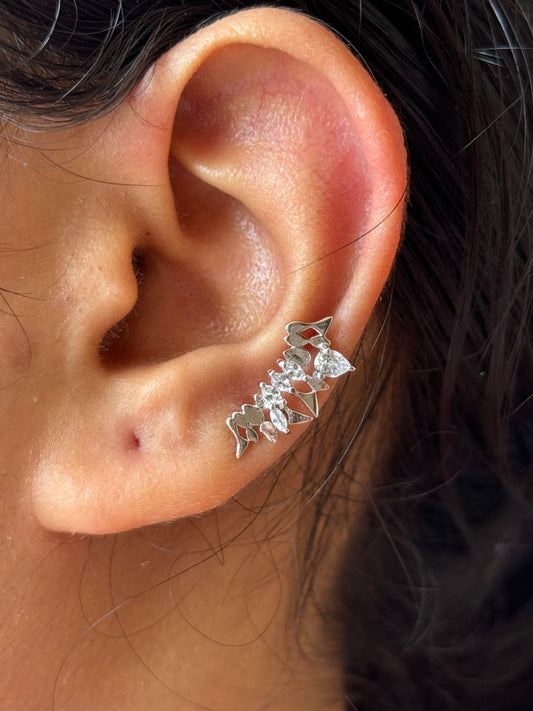 Vanta Edge Asymmetric Earrings