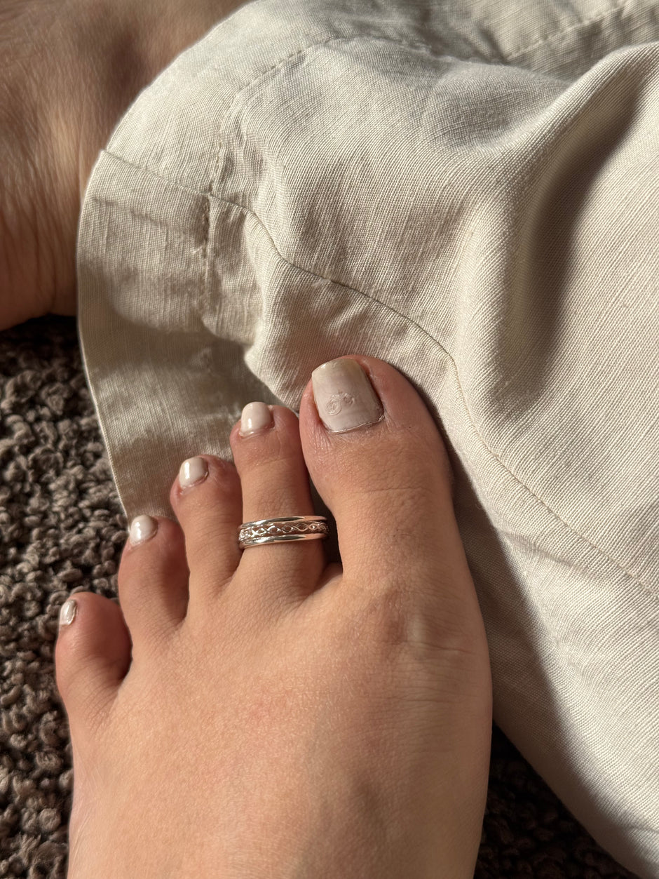 Aarna Toe Rings